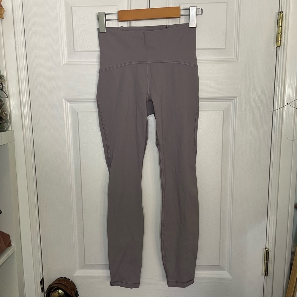 Lululemon NWOT Purple/Grey High Waisted Luxtreme Workout Leggings 4